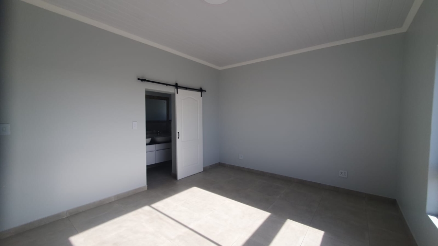 4 Bedroom Property for Sale in Da Gama Bay Western Cape